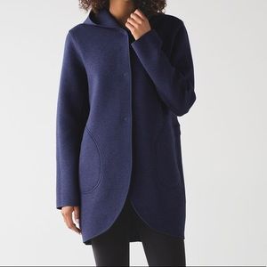 lululemon City Bound Wrap